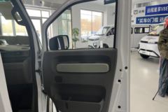 远程星享V8E功能版 2025款 智慧版 6座 纯电动轻客 宁德时代50.2kWh