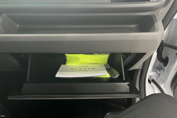 Զ������V8E���ܰ� 2025�� �ǻ۰� 6�� ���綯��� ����ʱ��50.2kWhͼƬ