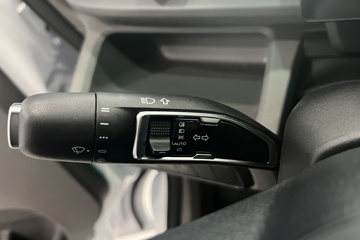 Զ������V8E���ܰ� 2025�� �ǻ۰� 6�� ���綯��� ����ʱ��50.2kWhͼƬ