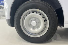 星享V8E&nbsp;电动封闭厢货底盘图片