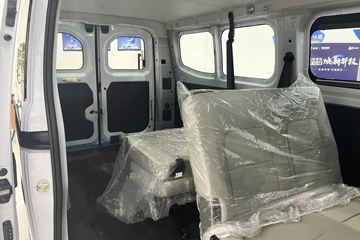 Զ������V8E���ܰ� 2025�� �ǻ۰� 6�� ���綯��� ����ʱ��50.2kWhͼƬ