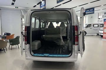 Զ������V8E���ܰ� 2025�� �ǻ۰� 6�� ���綯��� ����ʱ��50.2kWhͼƬ