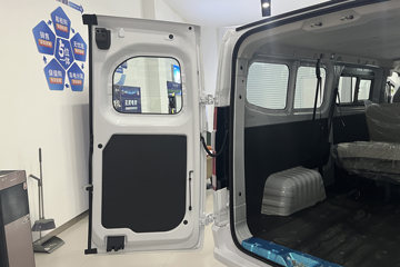 Զ������V8E���ܰ� 2025�� �ǻ۰� 6�� ���綯��� ����ʱ��50.2kWhͼƬ