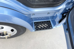 蓝擎·悦X7 宽体 4.18米单排纯电动仓栅式轻卡 弗迪200.3kWh