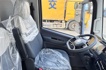 ���桤��X7 ���� 4.18�׵��Ŵ��綯��դʽ�Ῠ ����200.3kWhͼƬ