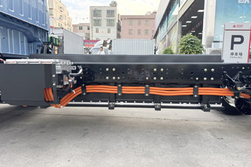 ���桤��X7 ���� 4.18�׵��Ŵ��綯��դʽ�Ῠ ����200.3kWhͼƬ
