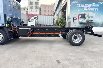 ���桤��X7 ���� 4.18�׵��Ŵ��綯��դʽ�Ῠ ����200.3kWhͼƬ