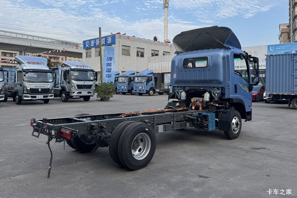 本次“中国重汽成都商用车 V系 电动载货车优惠促销活动