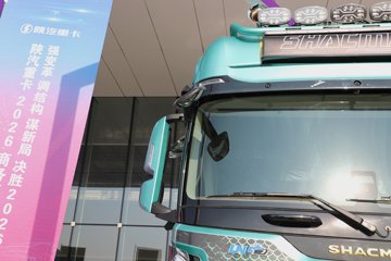 ��������X6000 �����콢 16L LNG 700���� 6X4 ��ʿ��12�� AMT�Զ��� ǣ����ͼƬ