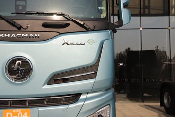 ��������X6000 ��ѡ�� 15.7L LNG 720���� 6X4 ��ʿ��16�� ǣ����ͼƬ