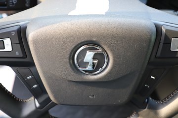 ��������X6000 ��ѡ�� 15.7L LNG 720���� 6X4 ��ʿ��16�� ǣ����ͼƬ