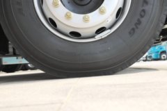 陕汽德龙X6000 臻选版 15.7L LNG 720马力 6X4 法士特16档 牵引车