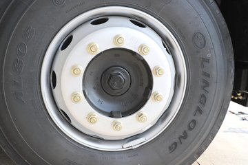 ��������X6000 ��ѡ�� 15.7L LNG 720���� 6X4 ��ʿ��16�� ǣ����ͼƬ