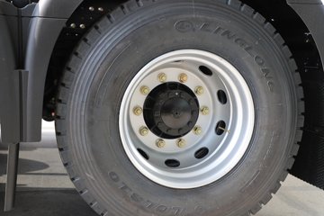 ��������X6000 ��ѡ�� 15.7L LNG 720���� 6X4 ��ʿ��16�� ǣ����ͼƬ