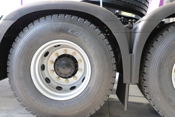 ��������X6000 ��ѡ�� 15.7L LNG 720���� 6X4 ��ʿ��16�� ǣ����ͼƬ