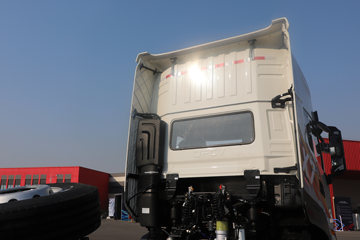 �����½� ����X7 440���� 6X4 ����12�� ǣ����ͼƬ