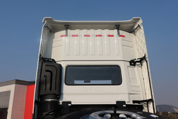 �����½� ����X7 440���� 6X4 ����12�� ǣ����ͼƬ