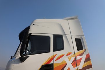 �����½� ����X7 440���� 6X4 ����12�� ǣ����ͼƬ