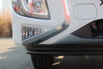 �����½� ����X7 440���� 6X4 ����12�� ǣ����ͼƬ