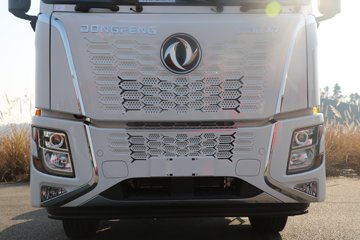 �����½� ����X7 440���� 6X4 ����12�� ǣ����ͼƬ