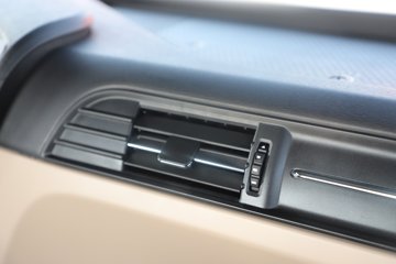 �����½� ����X7 440���� 6X4 ����12�� ǣ����ͼƬ