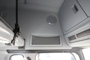 �����½� ����X7 440���� 6X4 ����12�� ǣ����ͼƬ