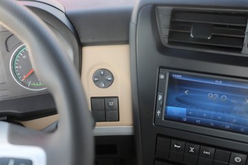 �����½� ����X7 440���� 6X4 ����12�� ǣ����ͼƬ