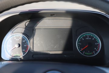 �����½� ����X7 440���� 6X4 ����12�� ǣ����ͼƬ