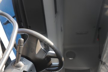 �����½� ����X7 440���� 6X4 ����12�� ǣ����ͼƬ