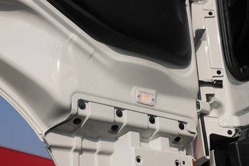 �����½� ����X7 440���� 6X4 ����12�� ǣ����ͼƬ