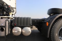 东风新疆 畅行X7 440马力 6X4 东风12档 牵引车