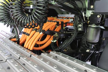 ��������G6000E 6X4 ���綯ǣ���� Ϋ��600.63kWhͼƬ