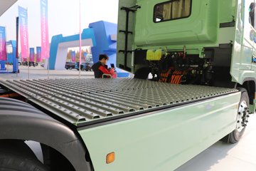 ��������G6000E 6X4 ���綯ǣ���� Ϋ��600.63kWhͼƬ