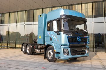 陕汽德龙X5000E 6X4 纯电动牵引车 欣旺达465.99kWh
