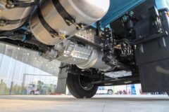 陕汽德龙X5000E 6X4 纯电动牵引车 欣旺达465.99kWh