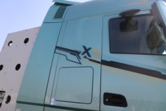 东风畅行X9 LNG/CNG 630马力 6X4 东风14档 牵引车 东风畅行X9 LNG/CNG 630马力 6X4 东风14档 牵引车