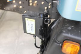 德龙X5000E&nbsp;电动牵引车底盘图片