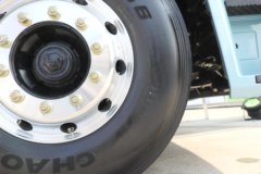 陕汽德龙H6000E 6X4 纯电动牵引车 600.92kWh