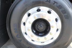 陕汽德龙H6000E 6X4 纯电动牵引车 600.92kWh