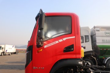 �����½�����X1 3L���� 210���� 4X2 ��ʿ��8�� �ػ���ͼƬ