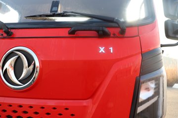 �����½�����X1 3L���� 210���� 4X2 ��ʿ��8�� �ػ���ͼƬ