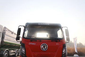 �����½�����X1 3L���� 210���� 4X2 ��ʿ��8�� �ػ���ͼƬ