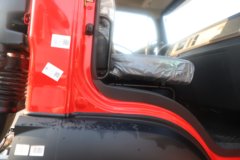 东风新疆畅行X1 3L柴油 210马力 4X2 法士特8档 载货车