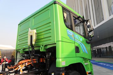 ��������X5000E 6X4 ���綯��ж�� 400kWhͼƬ