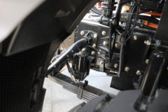 陕汽德龙X5000E 6X4 纯电动自卸车 400kWh