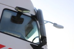 东风新疆 畅行X7 320马力 4X2 冷藏车 东风新疆 畅行X7 320马力 4X2 冷藏车