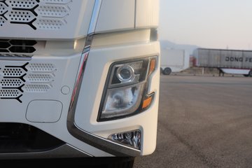 �����½� ����X7 320���� 4X2 ��س�ͼƬ