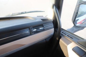 �����½� ����X7 320���� 4X2 ��س�ͼƬ