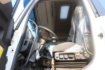 �����½� ����X7 320���� 4X2 ��س�ͼƬ