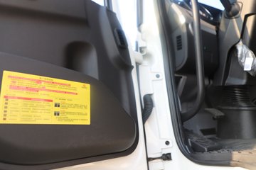 �����½� ����X7 320���� 4X2 ��س�ͼƬ